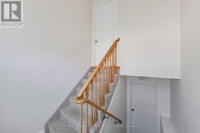 64 McConkey Pl in Barrie, ON - Building Photo - Building Photo