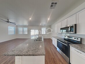 4743 Tree Swing St in North Las Vegas, NV - Building Photo - Building Photo