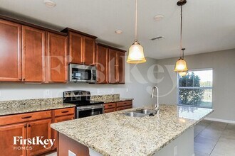 6409 Trent Creek Dr in Ruskin, FL - Building Photo - Building Photo