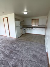 50 SE Pasek St in Oak Harbor, WA - Building Photo - Building Photo