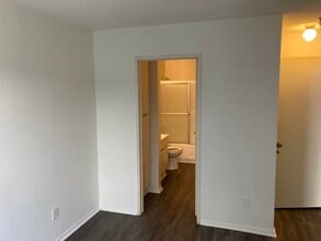 Sherman Way Apartments in Van Nuys, CA - Building Photo - Building Photo