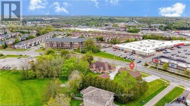 262 Grange Rd in Guelph, ON - Building Photo - Building Photo