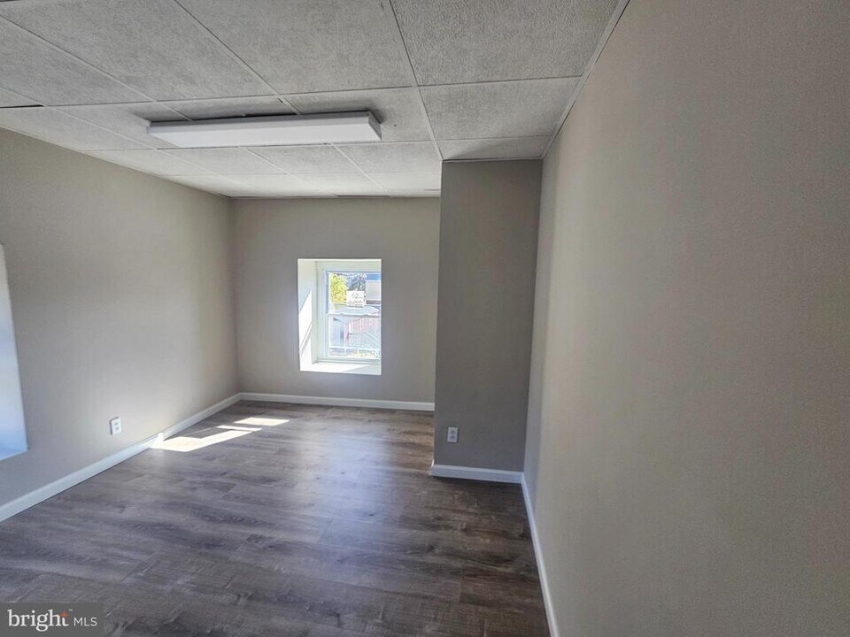 101 Black Horse Pike-Unit -3 in Haddon Heights, NJ - Building Photo