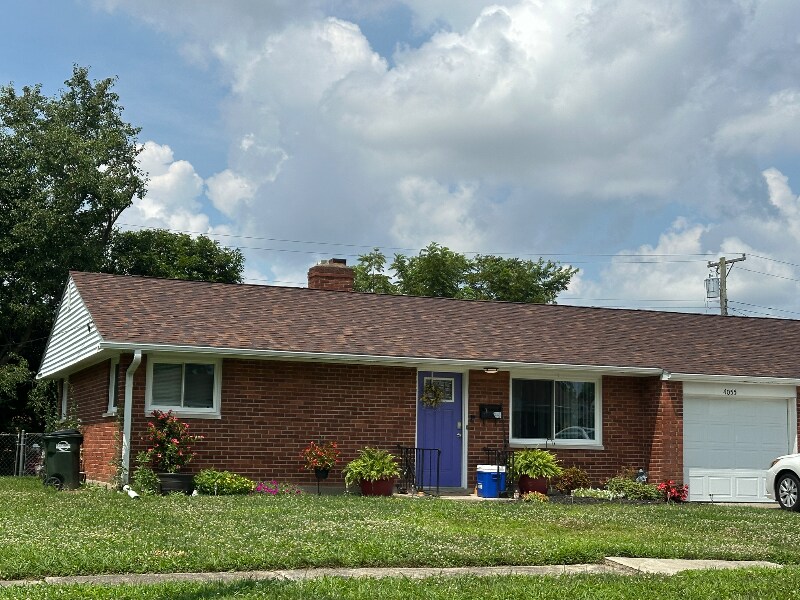 4055 Royal Oak Dr in Kettering, OH - Building Photo