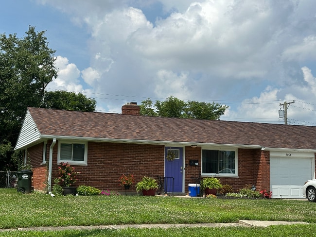 4055 Royal Oak Dr