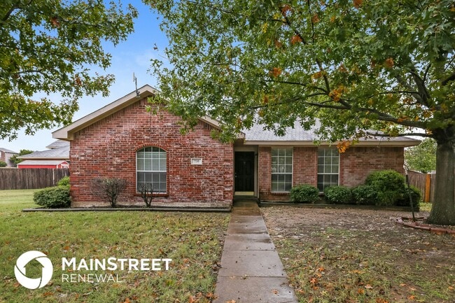 property at 735 Kristi Ln