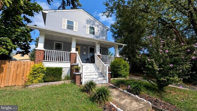 property at 4308 Oglethorpe St