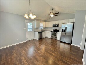 115 Dolores Ct in Raeford, NC - Foto de edificio - Building Photo