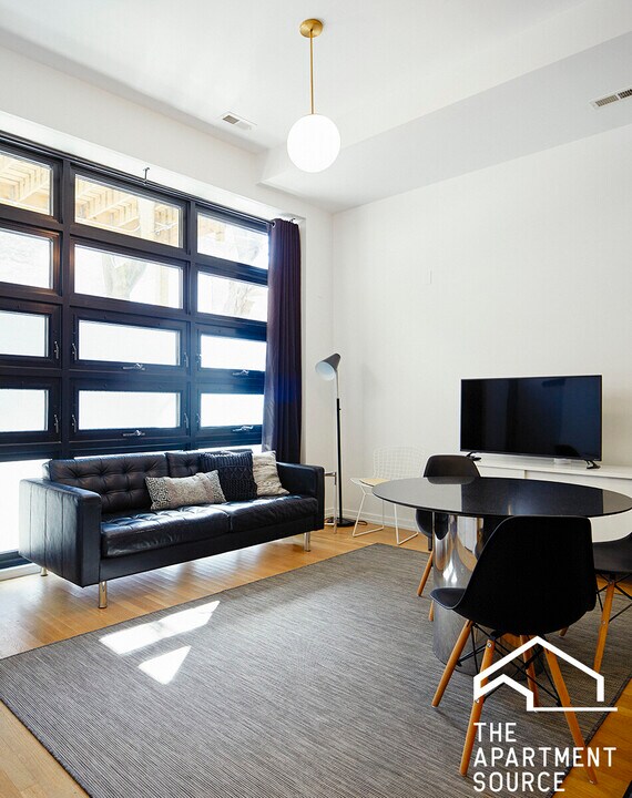 1219 W Gunnison St, Unit 1 in Chicago, IL - Building Photo