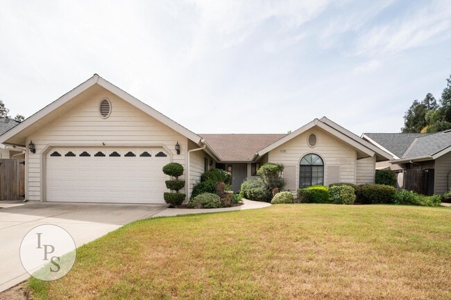 property at 1197 E Muncie Ave