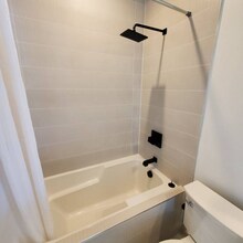 8811 Burton Wy in West Hollywood, CA - Building Photo - Building Photo