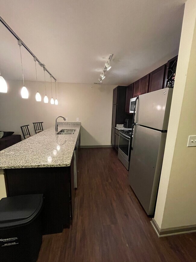 10706 Lantern Rd Apartments and Nearby Fishers Apartments For Rent Fishers, IN