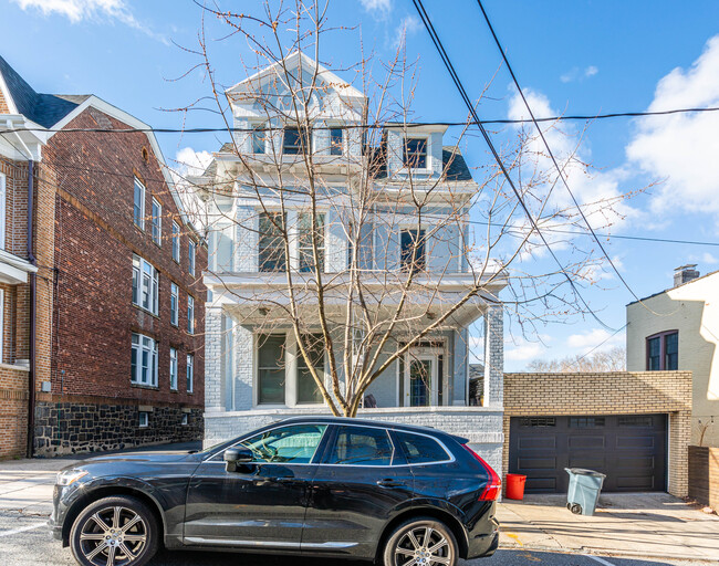 57 Hudson Plz in Weehawken, NJ - Building Photo - Building Photo