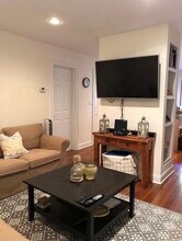 91 Saugatuck Ave, Unit #2 in Westport, CT - Building Photo - Building Photo