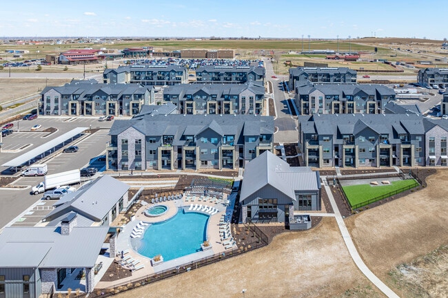 Aura Colliers Hill in Erie, CO - Building Photo - Building Photo