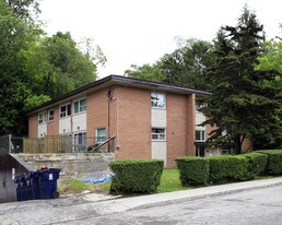 191 Rexleigh Dr in Toronto, ON - Building Photo