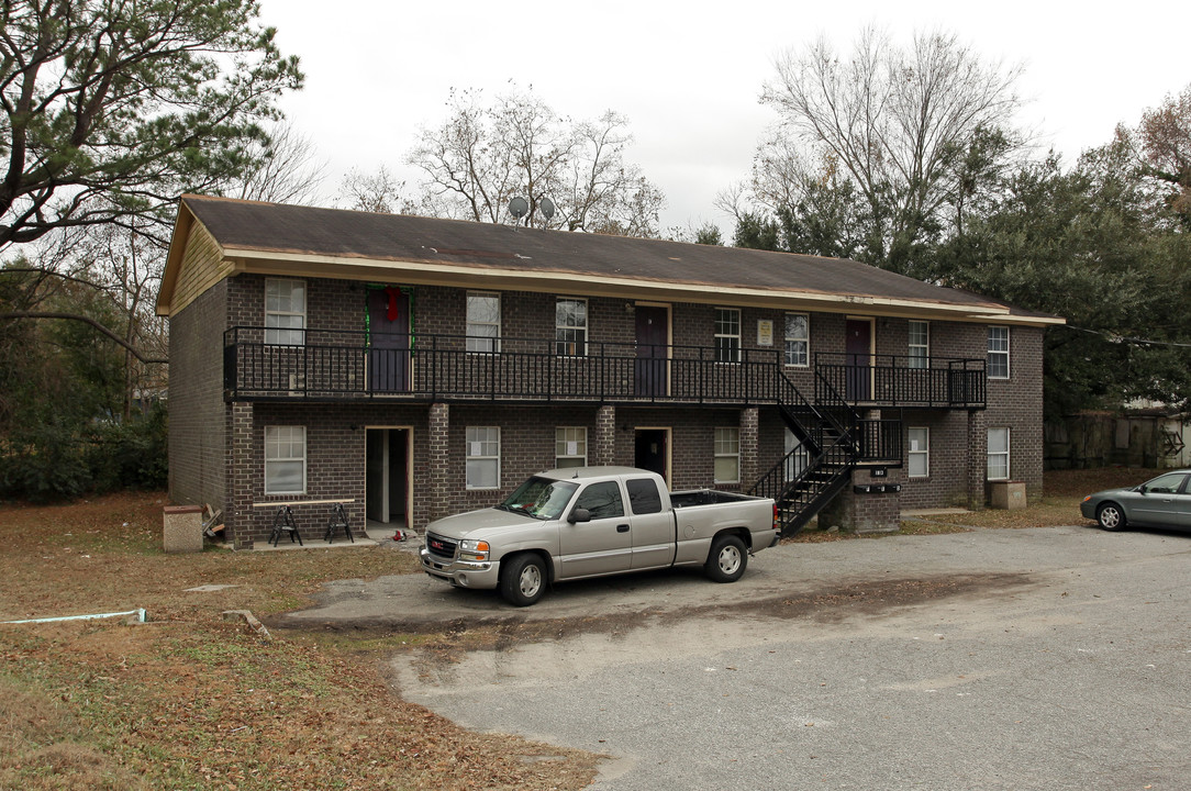 1813 Norwood St in North Charleston, SC - Building Photo