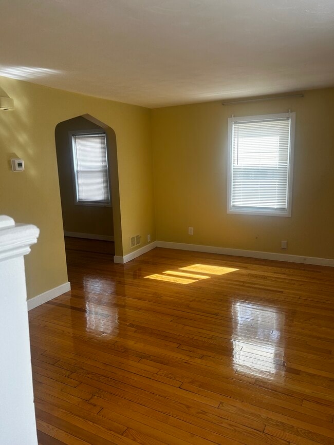 property at 35 Sunnyside Ave