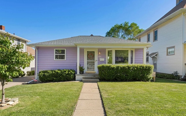 property at 5647 Ohio St