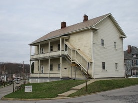 118 Van Buren St Apartments