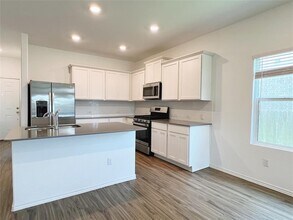 5621 Bellissima Way in Round Rock, TX - Building Photo - Building Photo