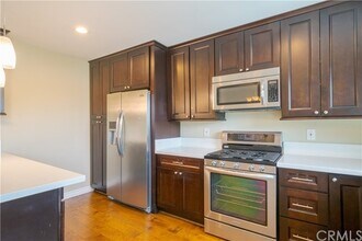 1122 10th St-Unit -Tenant in Santa Monica, CA - Building Photo - Building Photo