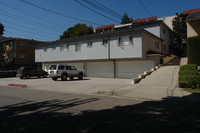 1809 Oakwood Ave in Glendale, CA - Building Photo - Building Photo