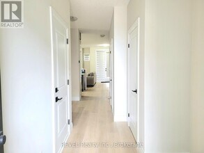 38 Keystone Trail in Welland, ON - Building Photo - Building Photo