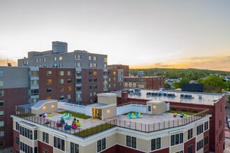 Residences @ Malden Station in Malden, MA - Foto de edificio - Building Photo