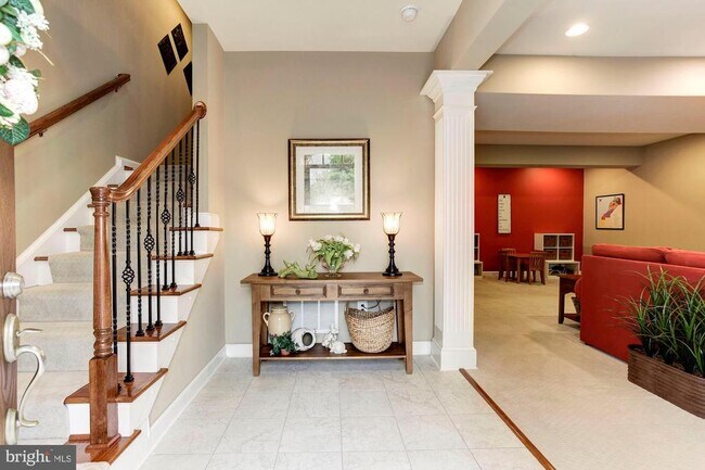 24960 Castleton Dr in Chantilly, VA - Building Photo - Building Photo