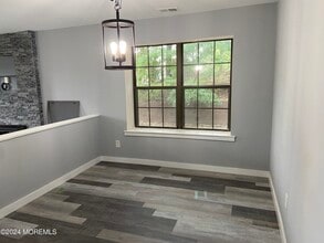 87 Deptford Ct in Matawan, NJ - Building Photo - Building Photo