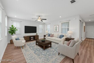 117 Redbud Ln in Yulee, FL - Building Photo - Building Photo