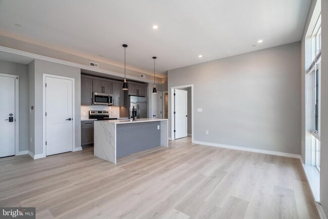 property at 2401 Washington Ave