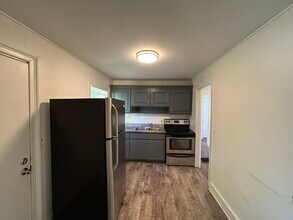 4236 39th Ave N in Birmingham, AL - Foto de edificio - Building Photo