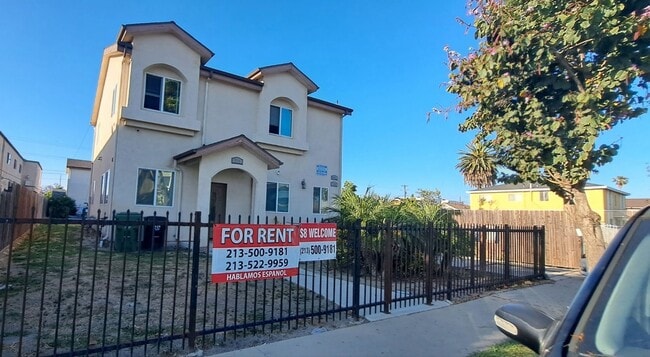 property at 713 W 80th St