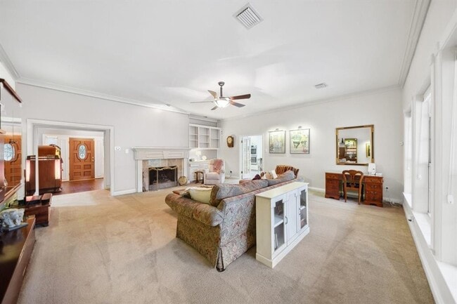 property at 12538 Pavilion Ct