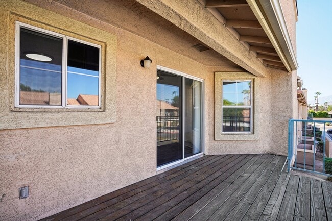 Desert Oasis Apartments