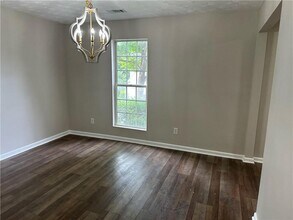 3020 Arden Ridge Dr in Suwanee, GA - Building Photo - Building Photo