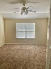 16619 Newglen Ln in Houston, TX - Building Photo - Building Photo