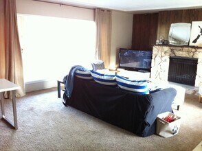 10975 129A St in Surrey, BC - Building Photo - Building Photo