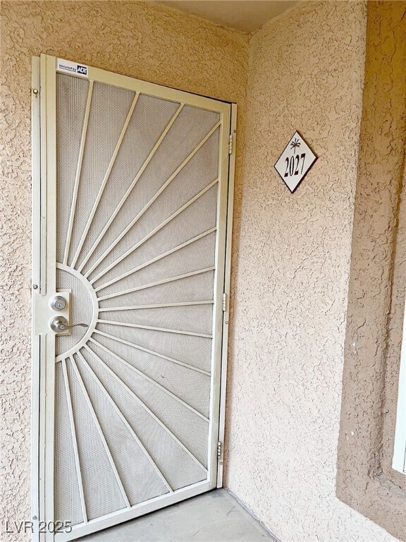 1150 N Buffalo Dr in Las Vegas, NV - Building Photo - Building Photo