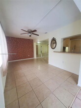 11520 NW 29th Pl in Sunrise, FL - Building Photo - Building Photo