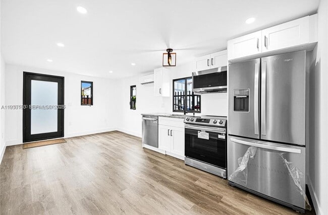 property at 1805 SW 4th St