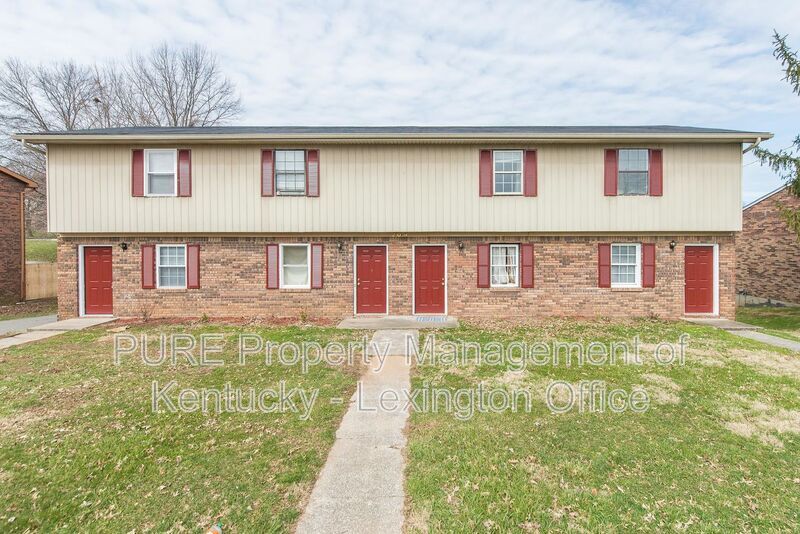 209 Landings Dr in Frankfort, KY - Building Photo