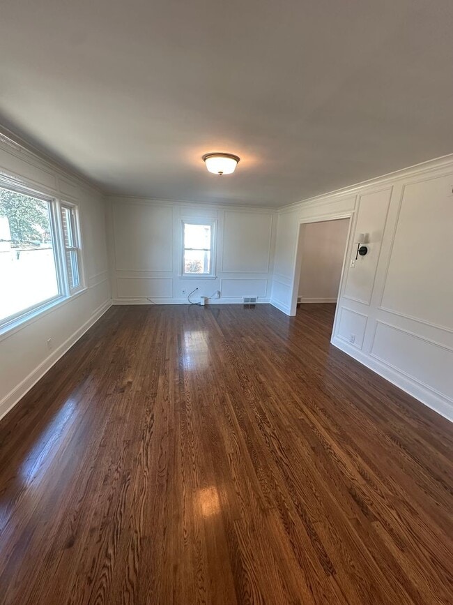 1086 Perkins Terrace in Memphis, TN - Building Photo - Building Photo