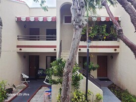 20130 NE 3rd Ct in North Miami Beach, FL - Building Photo