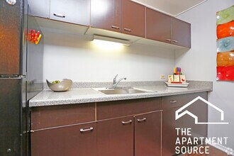 7251 S South Shore Dr in Chicago, IL - Building Photo - Building Photo