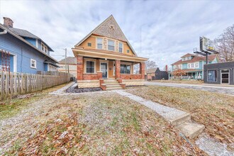 960 Eastern Ave in Indianapolis, IN - Building Photo - Building Photo