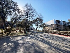 620 S 1st St in Austin, TX - Building Photo - Building Photo