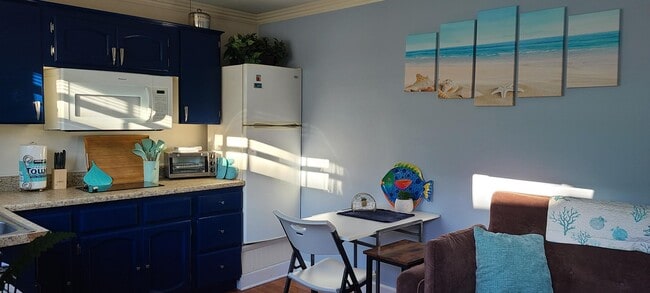Pacific Beach Dr - FULLY FURNISHED